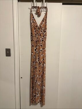 Veronica M Paisley Halter Maxi Dress in Tan and Cream